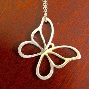 TIFFANY’S BUTTERFLY PENDANT SILVER NECKLACE